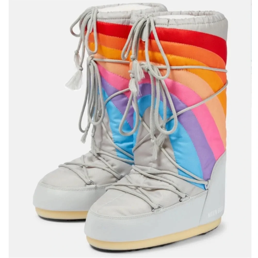 Moon Boot Icon Rainbow Snow Boots NWOB